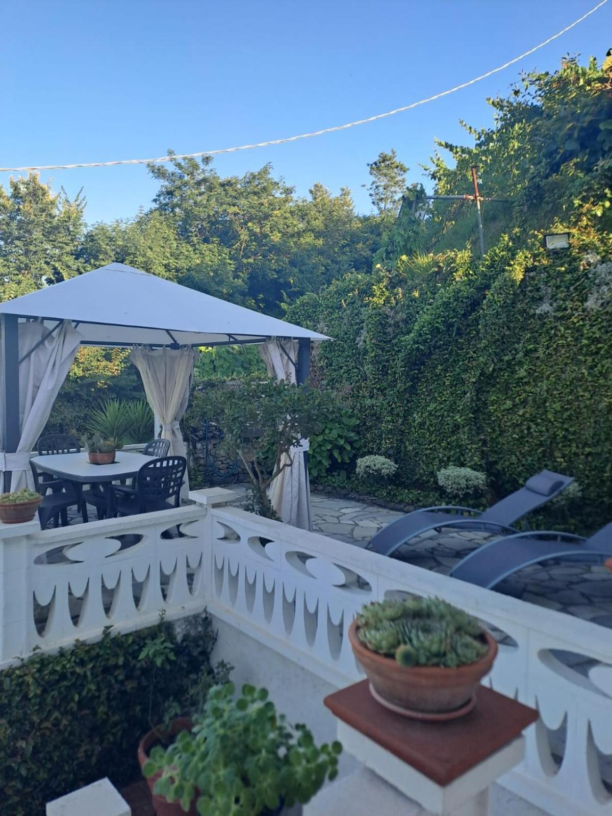 Il Paradiso All'Improvviso Vezzano Ligure Bagian luar foto